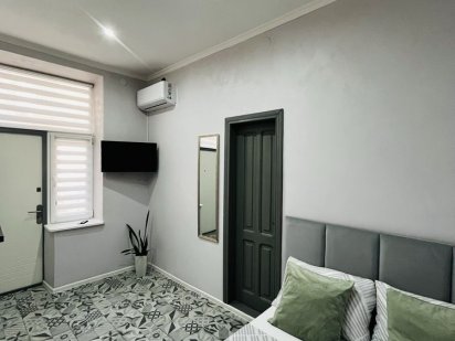 Подобова, погодинна оренда Форум, Магнус, Оперний театр Львов