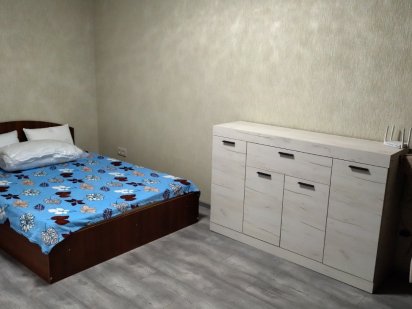 Вільна квартира на лівому березі. Кв подобово,м.Лісова. В кВ не палити Київ