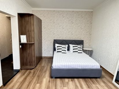 Посуточная квартира центр ТЦ Украины.