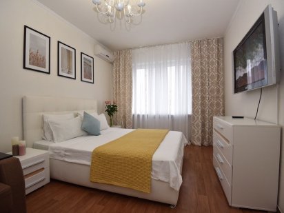 2 спальни Осокорки Патриотика  7 спальных мест Киев