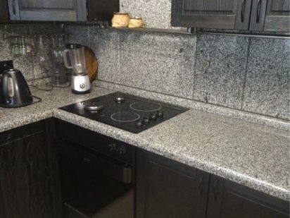 Сдам посуточно краткосрочно 2х студия центр набережная