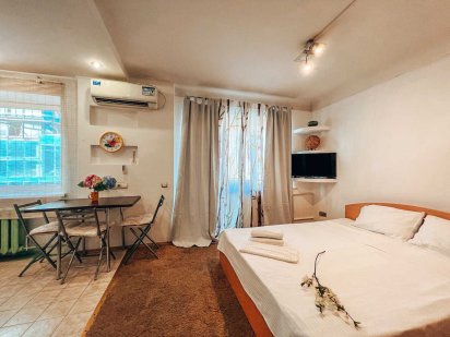 1к Мечникова Парус Центр Метро Кловська Печерський Подобово Київ