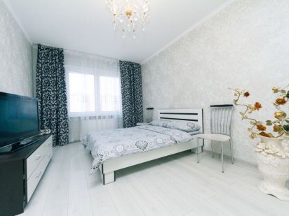 Софии Русовой 1, ст.м Осокорки Позняки 10 минут пешком! Київ