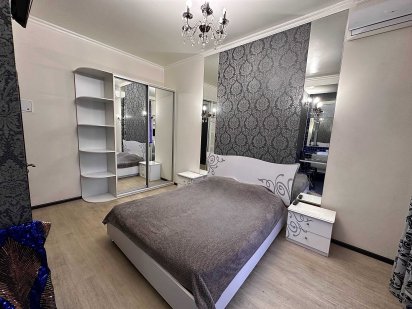 Квартира-"Romantic" посуточно, Харьков, центр, м.Научная Харків