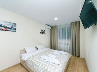 Акція !Євростудія на Берестейській Київ