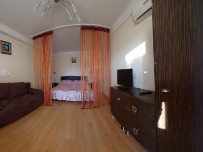 Сдается однокомнатная квартира посуточно и почасово на Оболоне. Київ