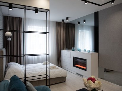 Подобова оренда VIP квартира/ апартаменти пл.ст. Ринок Львів,6 осіб Львов