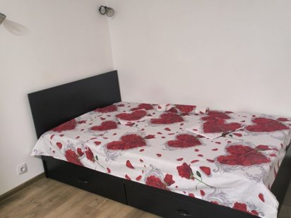 Подобово  Погодинно квартира у центрі Львова,жд вокзал Львов