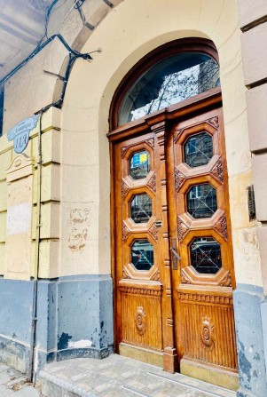 Вільна сьогодні Можливо зняти на місяць  Звітні документи 10 хв до жд - фото 1
