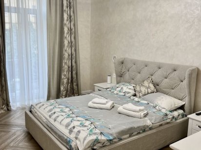 Подобова квартира вул. Богдан Хмельницького 50 Центр!!! Киев