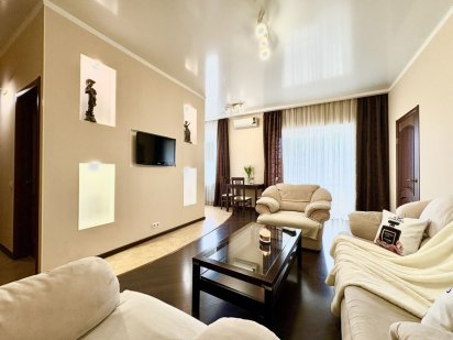 (9)Квартира подобово з Джакузі проспект Науки 24 М.Наукова Госпіталь Харьков