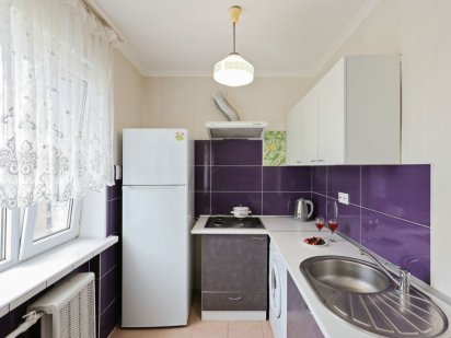 Подобово  простора 3кімнатна квартира. вул. Светлицкого, 19. Киев