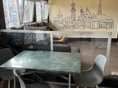 Простора Двохкімнатна квартира в центрі міста для Вас! Львов