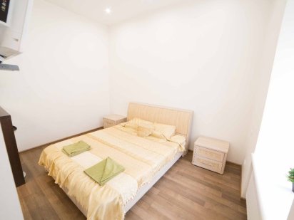 ПОДОБОВО ЦЕНТР 1кімн.квартира для двох вул.Чорновола 11 Львів