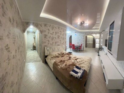 Сдам квартиру студию посуточно 23 августа Харьков