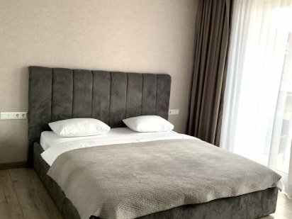 Апартаменти з парковкою в центрі Львов