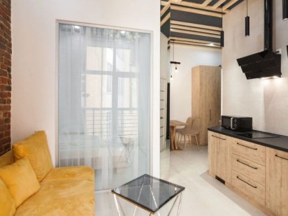 Апартаменти Леогранд в центрі Львова з балконом Львів