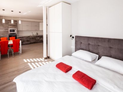 Апартаменти в новобудові з парковкою Львов