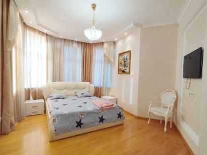 Сдам 2-х к кварт. (П.ироговская, Довженко, проспект Шевченко) Одеса