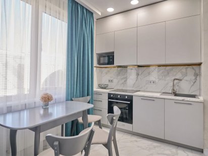 “Сдаю СВОЮ 2к в Аркадии (36 Жемчужина), посуточно! Без комиссии!’’ Одеса