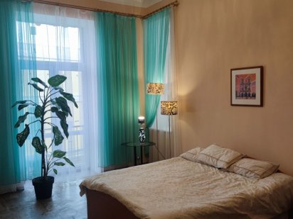 Аренда  Кімнати подобово у центрі міста Римарська19 Харків