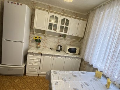 Сдам 4к  квартиру посуточно Синельниково