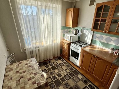 Подобова оренда квартири в центрі міста ! Новояворівськ