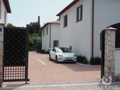 коттедж 150 метрів від термалів Берегове