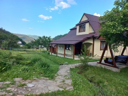 ВІДПОЧИНОК В КАРПАТАХ(здається будинок з басейном) Яремче