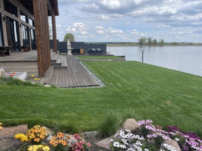 Будиночки біля води Київ Осокорки(рибалка ЧАН)подобово посуточно Київ