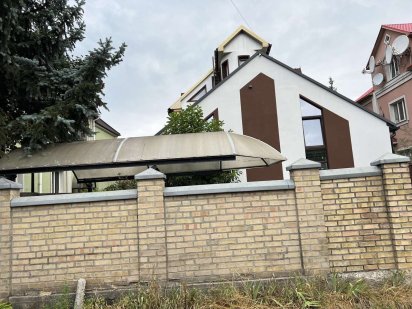 Подобово будинок Осокорки поряд з Дніпром Киев