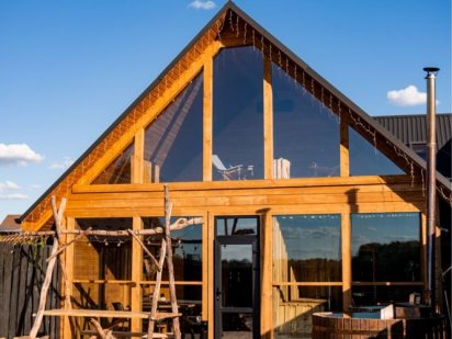 Лазня та чан, будинок на добу Київ