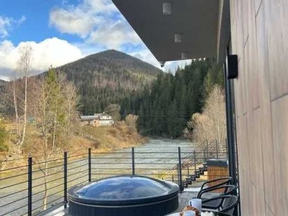 Котедж в Карпатах з чаном подобово Татарів