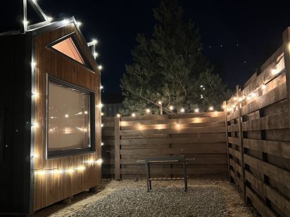 Будиночок з чаном і басейном у лісі — для двох, 15 хв від Києва Нові Петрівці