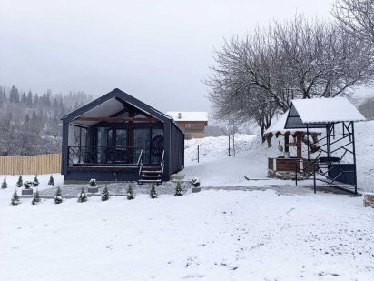 Котедж на 3-х осіб. Вид на гори.Басейн Славское