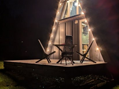 Будиночок A-frame з басейном в центрі Славська
