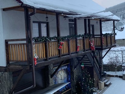 Котедж у Славську Славское