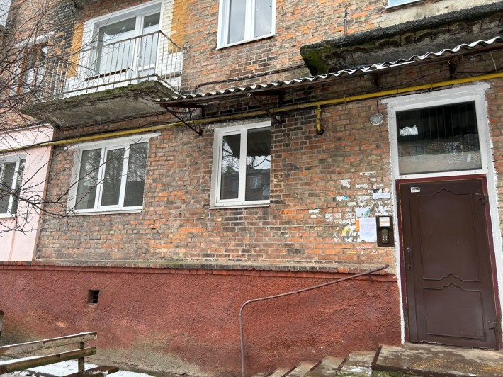 Продам 2-кімнатну квартиру в центрі, 41,9 кв.м - фото 1