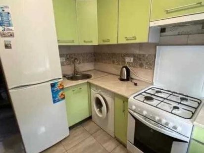 Продам 2 комнатную квартиру центр Славянск