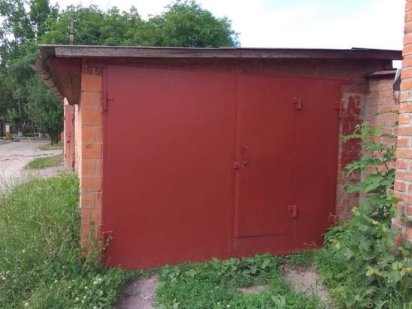 Гараж цегляний  в центрі