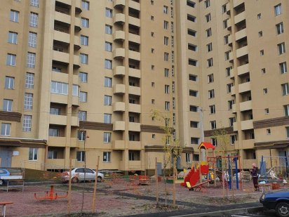 Продам 2-кім. квартиру 81 кв.м. у Борисполі, вул. Йови, 1 від власника Борисполь