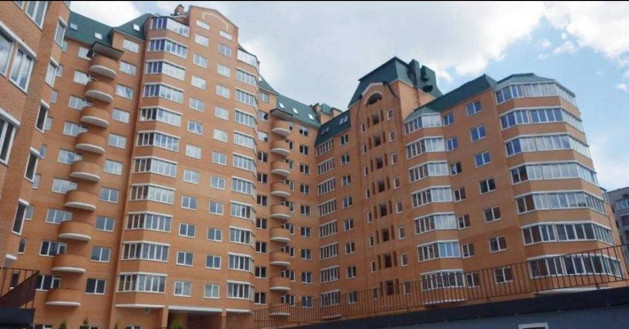 Продам 1-К Новобудова(без паркомісця), 50м.кв., Вокзальна - фото 1