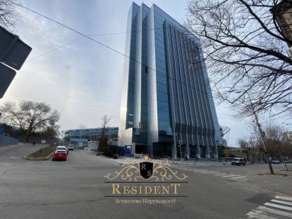 Офіс А+ класу в центрі міста. З ремонтом (без меблів) Свіжа будівля Днепр