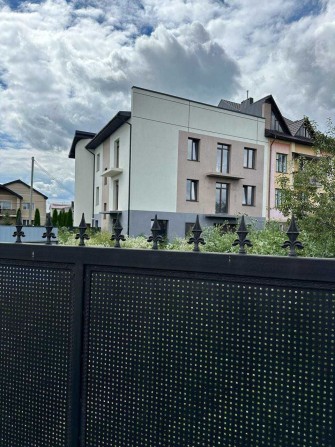Готовий будинок (дуплекс) 210 м2 з підвалом!/Ділянка 4 сотих/$428/м2 - фото 1