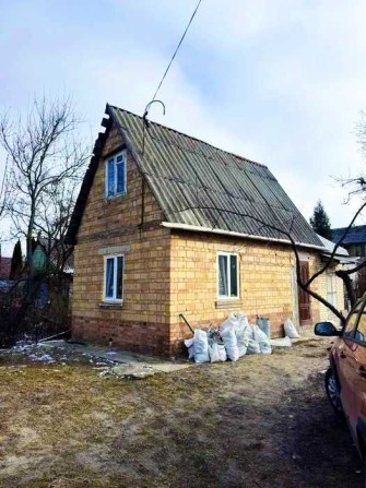 Продам будинок в смт Глеваха,5 соток.Камін-буржуйка,світло,вода - фото 1