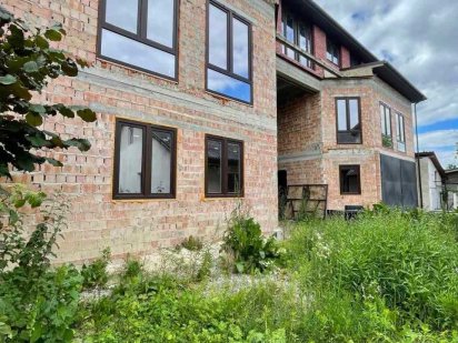 Ексклюзивний двоповерховий будинок з мансардою вул. Солотвинська Івано-Франківськ