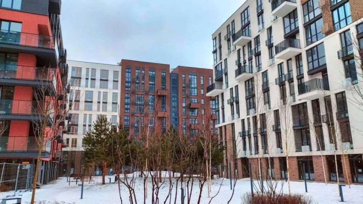 Продаж 1- к квартири вул. Салютна 2 - фото 1