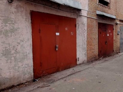 Под СТО ДВА соседних гаража  Ул. Саломеи Крушельницкой. Площадь 210м2. Київ