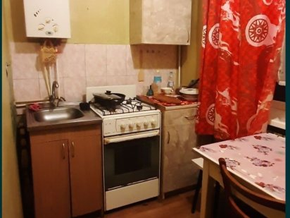 Продаётся 2-х комнатная квартира в самом Центре Чугуева Чугуїв