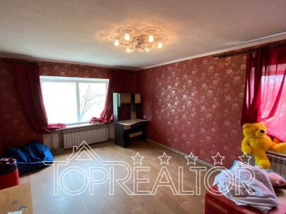 Продам 3 кім. квартиру 79 м2. сел. ТЕРНОВА. ДОБРИЙ.ТОРГ. Чугуев